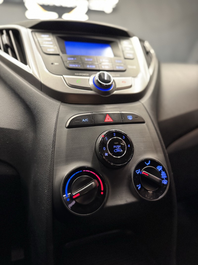 HB20 1.6 COMFORT PLUS 16V FLEX 4P MANUAL - 2015 - CAXIAS DO SUL