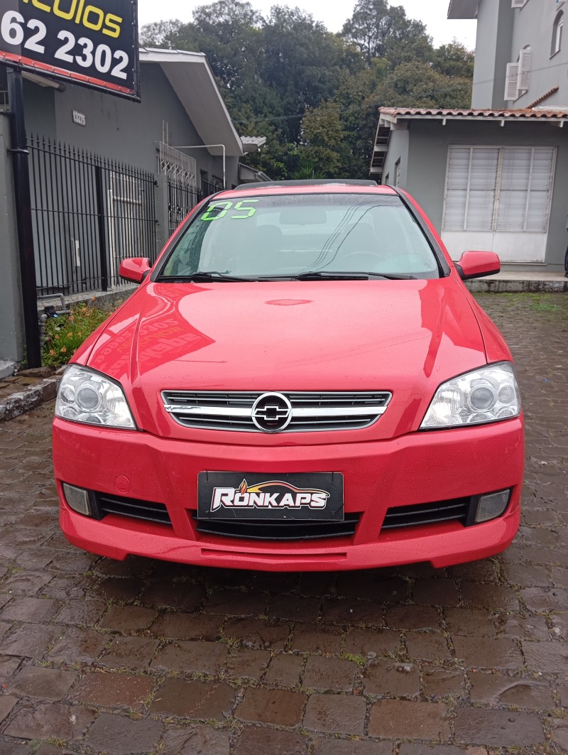 ASTRA 2.0 SFI GSI 16V GASOLINA 4P MANUAL - 2005 - CAXIAS DO SUL