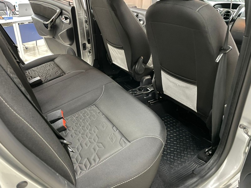 DUSTER OROCH 1.6 16V FLEX DYNAMIQUE 4P MANUAL - 2017 - CAXIAS DO SUL