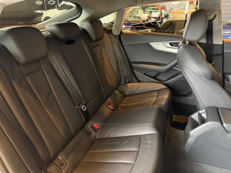 A5 2.0 TFSI SPORTBACK AMBITION 16V GASOLINA 4P S-TRONIC - 2018 - CAXIAS DO SUL