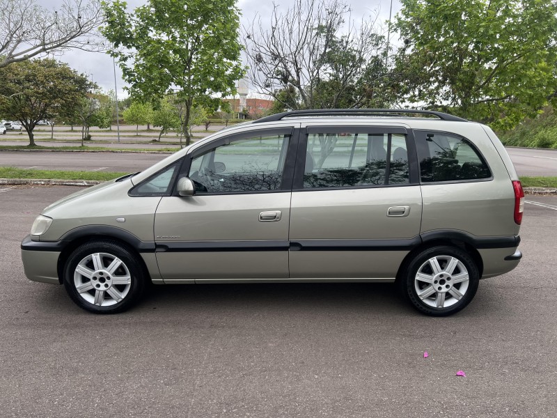ZAFIRA 2.0 MPFI ELEGANCE 8V FLEX 4P AUTOMÁTICO - 2010 - BENTO GONçALVES