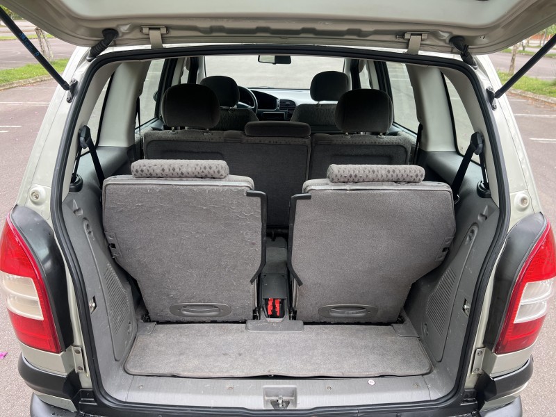 ZAFIRA 2.0 MPFI ELEGANCE 8V FLEX 4P AUTOMÁTICO - 2010 - BENTO GONçALVES