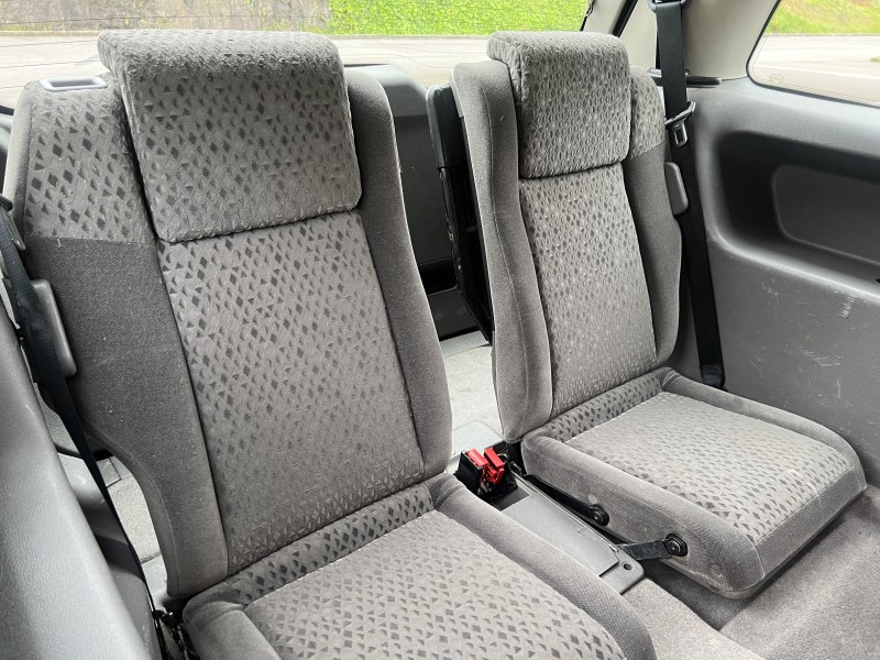 ZAFIRA 2.0 MPFI ELEGANCE 8V FLEX 4P AUTOMÁTICO - 2010 - BENTO GONçALVES