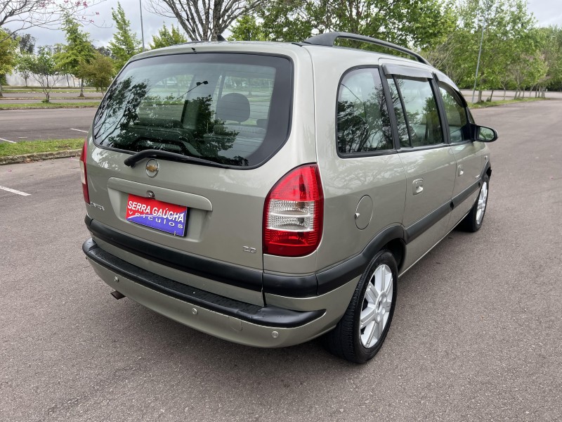 ZAFIRA 2.0 MPFI ELEGANCE 8V FLEX 4P AUTOMÁTICO - 2010 - BENTO GONçALVES