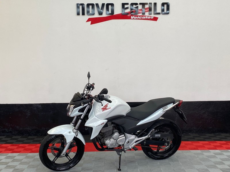 cb 300r abs 2015 caxias do sul