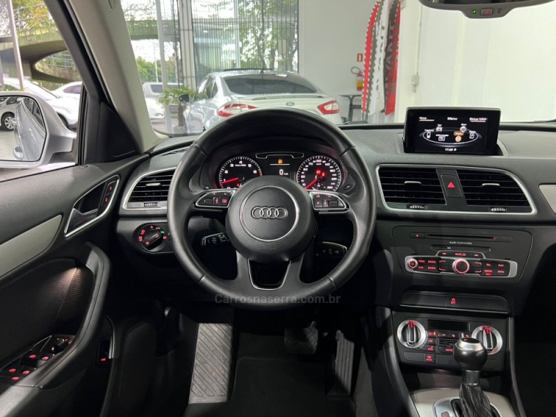 Q3 2.0 TFSI AMBITION QUATTRO 4P GASOLINA S TRONIC - 2015 - NOVO HAMBURGO