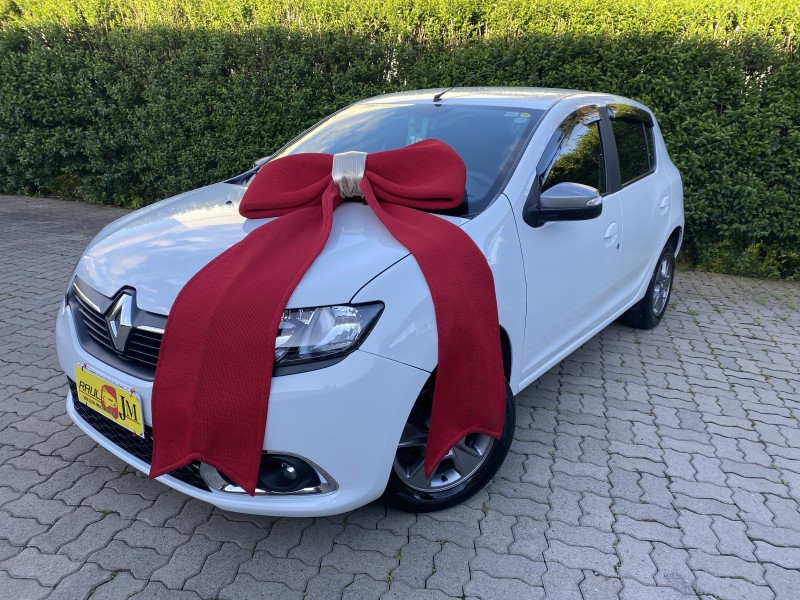 SANDERO 1.0 VIBE 12V FLEX 4P MANUAL