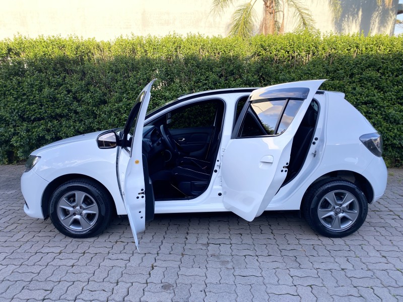 SANDERO 1.0 VIBE 12V FLEX 4P MANUAL - 2018 - CAXIAS DO SUL