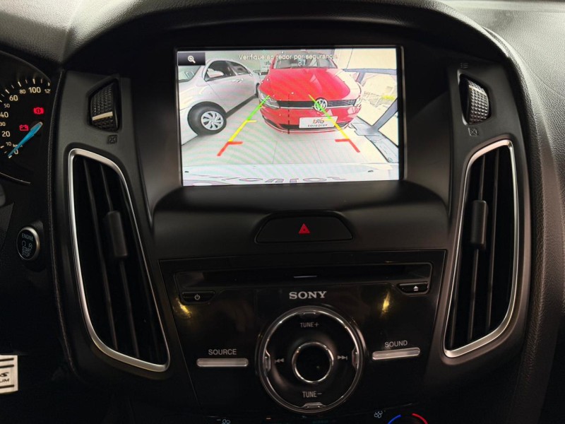 FOCUS 2.0 TITANIUM PLUS 16V FLEX 4P AUTOMÁTICO - 2016 - CAXIAS DO SUL