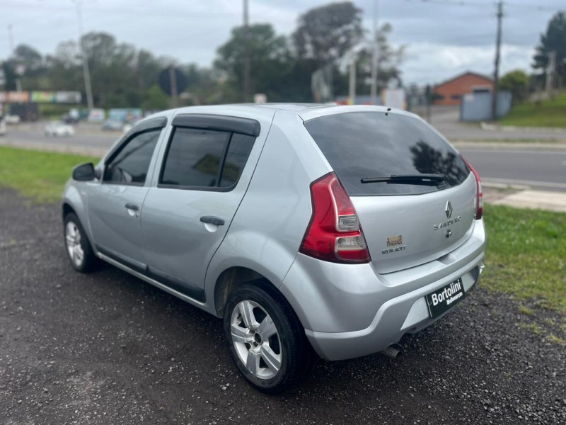 SANDERO 1.6 EXPRESSION 16V FLEX 4P MANUAL - 2012 - FARROUPILHA