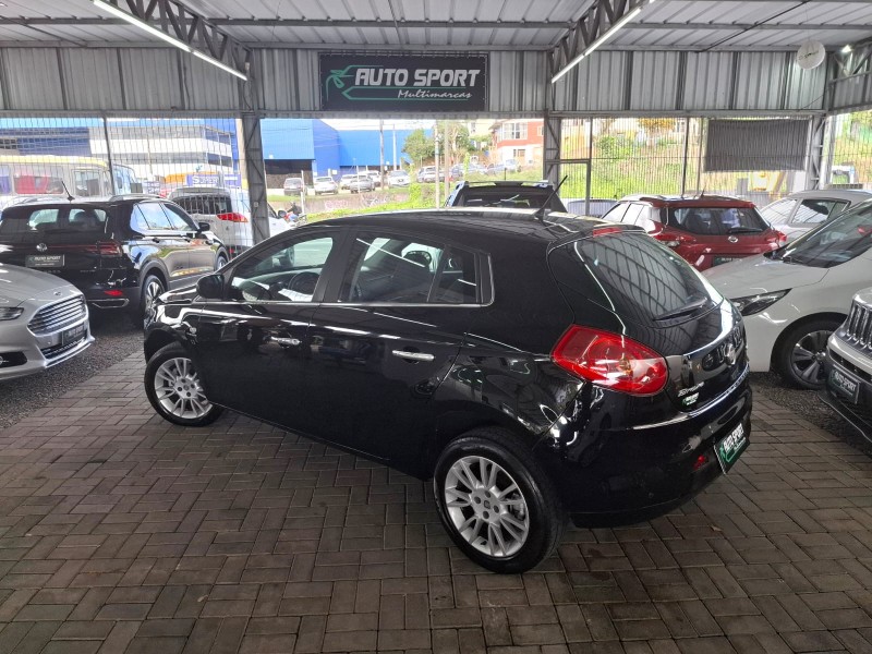 BRAVO 1.8 ESSENCE 16V FLEX 4P AUTOMATIZADO - 2013 - CAXIAS DO SUL