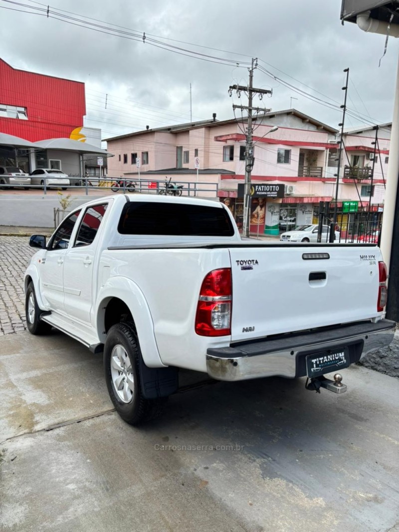 HILUX 2.7 SR 4X2 CD 16V FLEX 4P AUTOMÁTICO - 2015 - SãO FRANCISCO DE PAULA