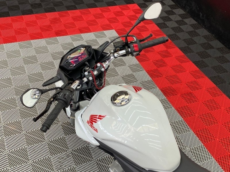 CB 300R ABS - 2015 - CAXIAS DO SUL