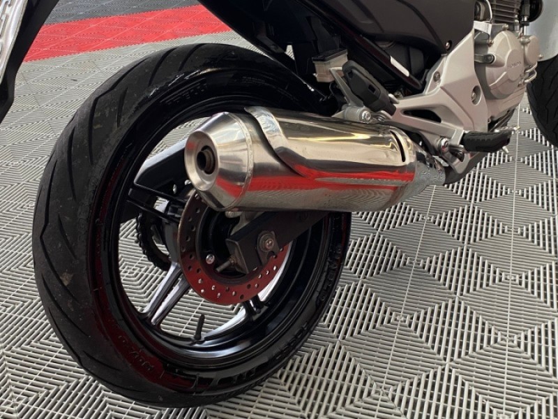 CB 300R ABS - 2015 - CAXIAS DO SUL