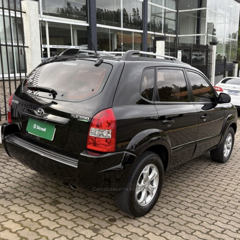 TUCSON 2.0 GL 2WD 16V GASOLINA 4P MANUAL - 2012 - CAXIAS DO SUL