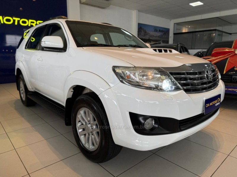 HILUX SW4 3.0 SRV 4X4 16V TURBO INTERCOOLER DIESEL 4P AUTOMÁTICO - 2015 - SãO LEOPOLDO