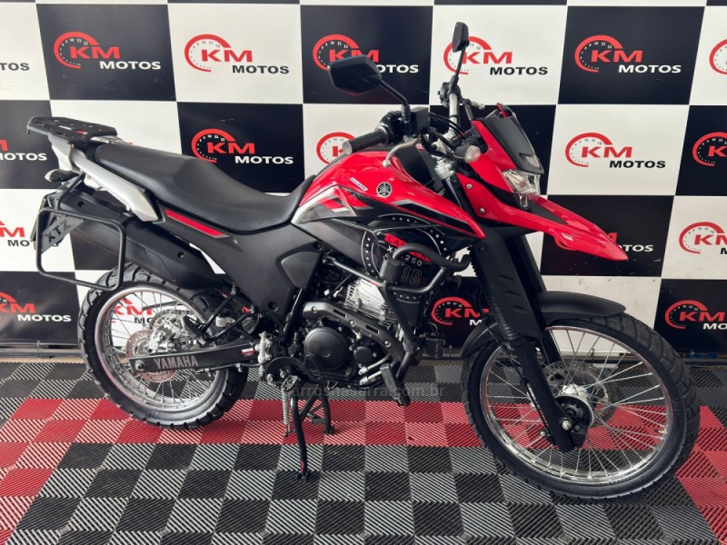 XTZ 250 LANDER