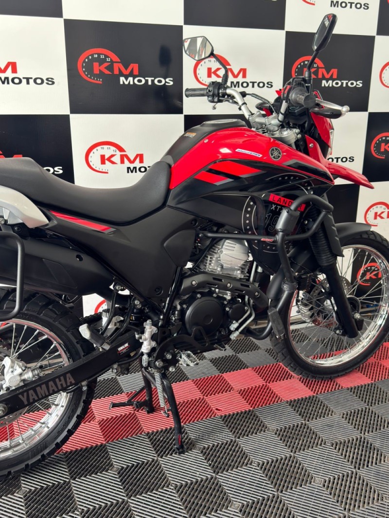 XTZ 250 LANDER - 2024 - PORTãO