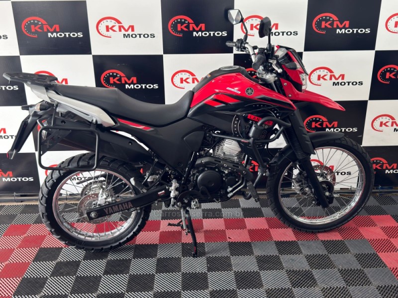 XTZ 250 LANDER - 2024 - PORTãO