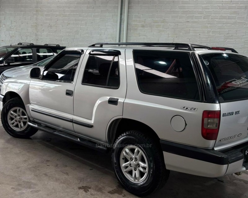 BLAZER 2.8 DLX 4X4 12V TURBO INTERCOOLER DIESEL 4P MANUAL - 2001 - VACARIA