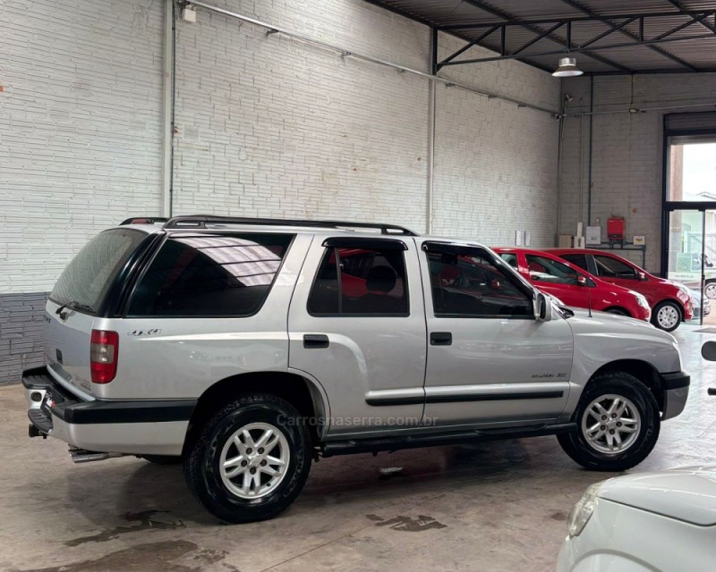 BLAZER 2.8 DLX 4X4 12V TURBO INTERCOOLER DIESEL 4P MANUAL - 2001 - VACARIA