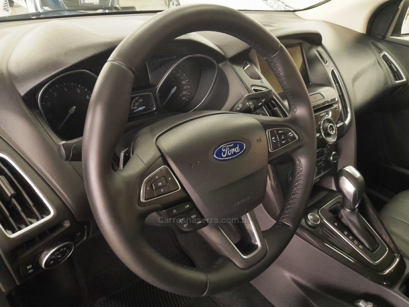 FOCUS 2.0 TITANIUM FASTBACK 16V FLEX 4P AUTOMÁTICO - 2016 - CAXIAS DO SUL