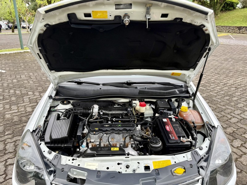 VECTRA 2.0 MPFI GT-X HATCH 8V FLEX 4P MANUAL - 2011 - CAXIAS DO SUL