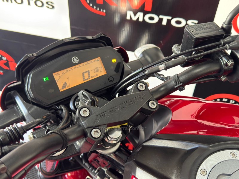 FAZER FZ25 ABS - 2023 - PORTãO