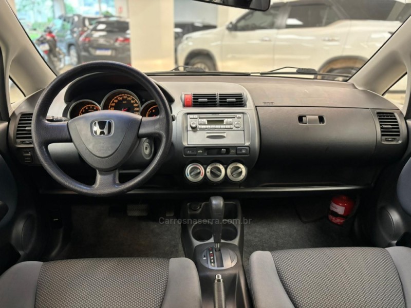 FIT 1.4 LXL 8V GASOLINA 4P AUTOMÁTICO - 2007 - CARLOS BARBOSA