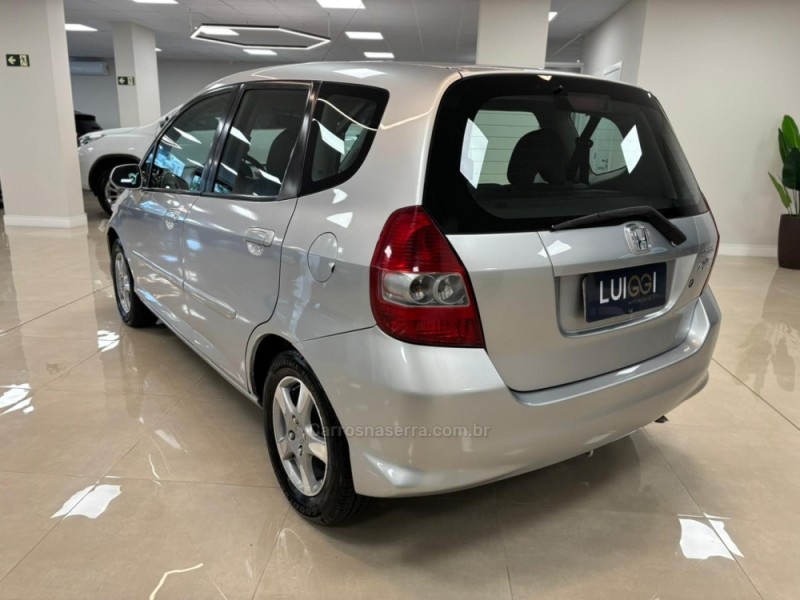FIT 1.4 LXL 8V GASOLINA 4P AUTOMÁTICO - 2007 - CARLOS BARBOSA
