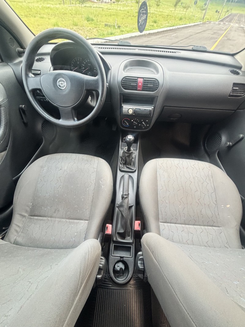 CORSA 1.0 MPFI MAXX 8V FLEX 4P MANUAL - 2006 - CARLOS BARBOSA