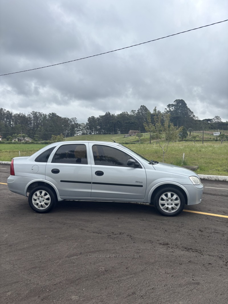 CORSA 1.0 MPFI MAXX 8V FLEX 4P MANUAL - 2006 - CARLOS BARBOSA