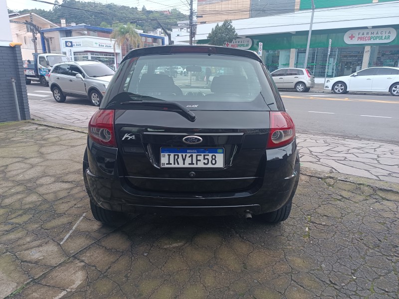 KA 1.0 I 8V GASOLINA 2P MANUAL - 2011 - FLORES DA CUNHA