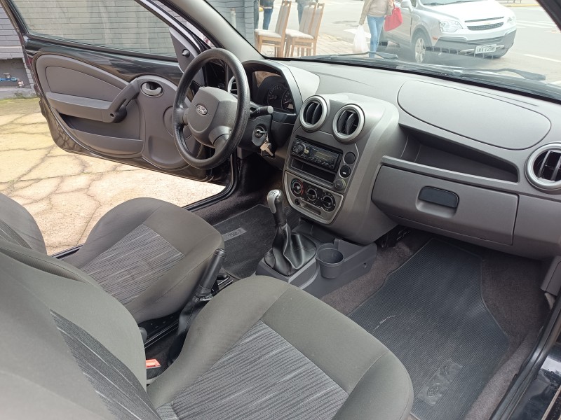 KA 1.0 I 8V GASOLINA 2P MANUAL - 2011 - FLORES DA CUNHA