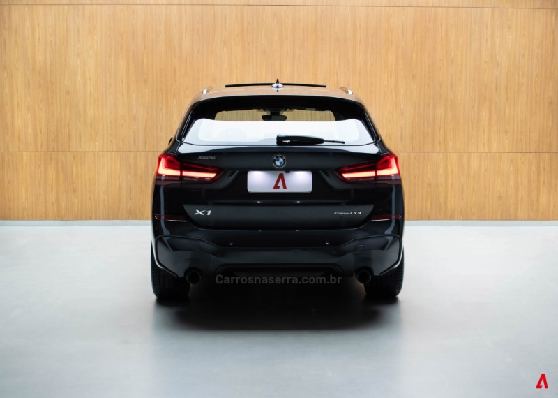 X1 2.0 SDRIVE20I M SPORT 16V TURBO 4P AUTOMÁTICO - 2022 - GARIBALDI