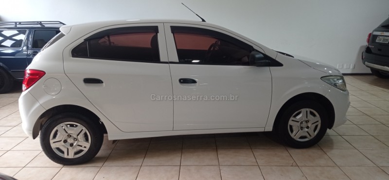 ONIX 1.0 MPFI LS 8V FLEX 4P MANUAL - 2014 - CAXIAS DO SUL