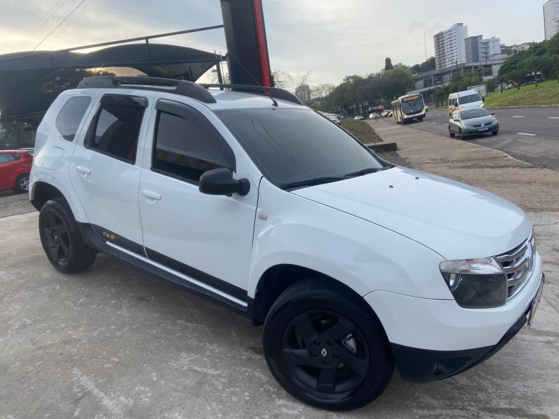 DUSTER 1.6 EXPRESSION 4X2 16V FLEX 4P MANUAL
