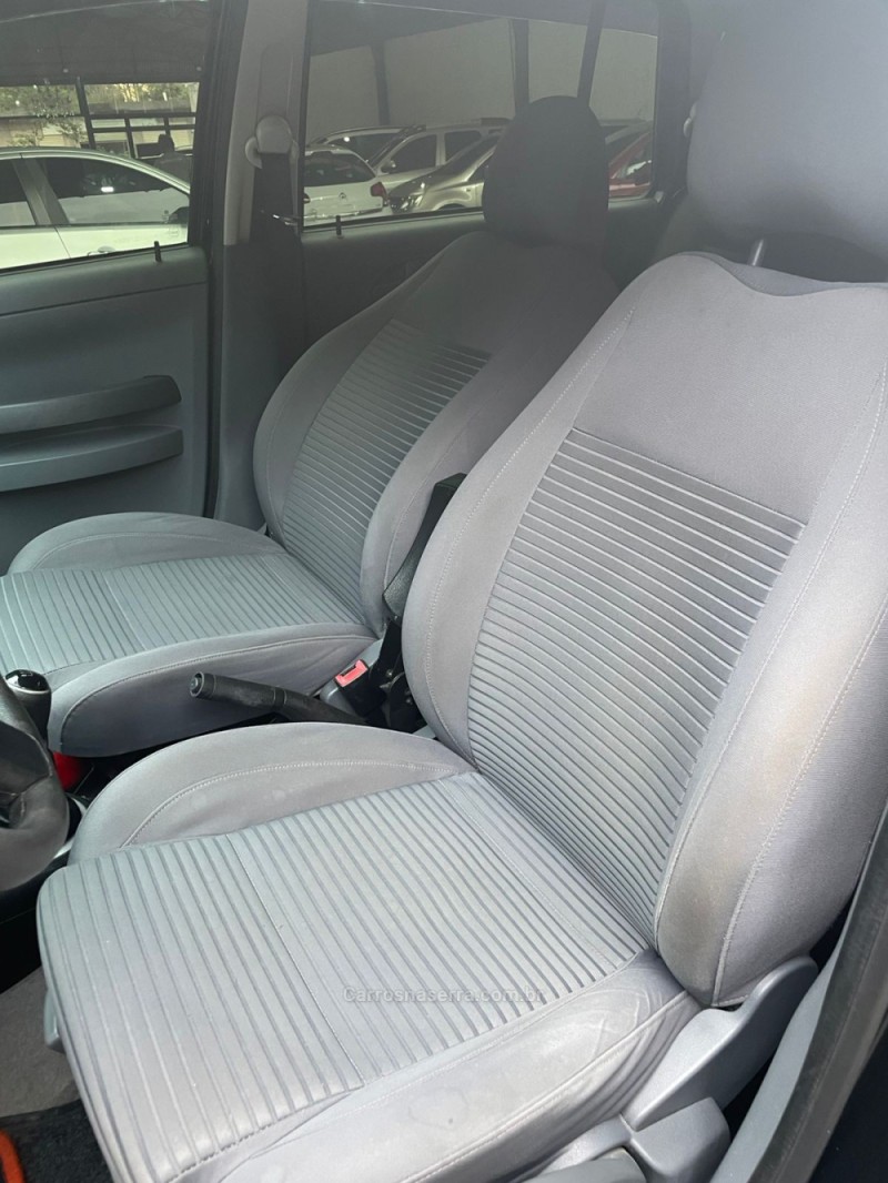 SPACEFOX 1.6 MI TREND 8V FLEX 4P MANUAL - 2010 - NOVO HAMBURGO