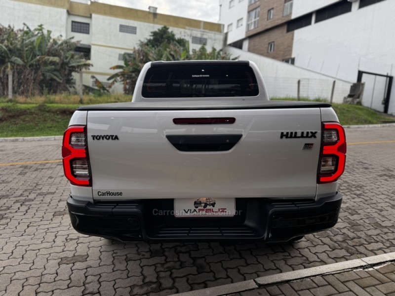 HILUX 2.8 GR-S 4X4 CD 16V TURBO INTERCOOLER DIESEL 4P AUTOMÁTICO - 2023 - FELIZ