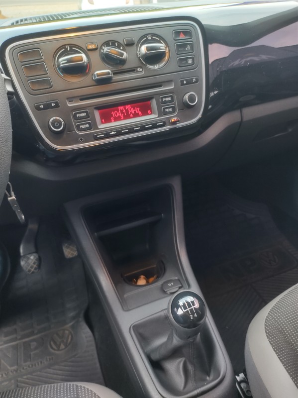 UP 1.0 MPI HIGH UP 12V FLEX 4P MANUAL - 2015 - VALE REAL