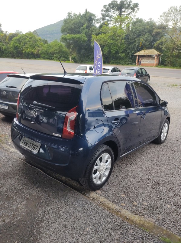 UP 1.0 MPI HIGH UP 12V FLEX 4P MANUAL - 2015 - VALE REAL