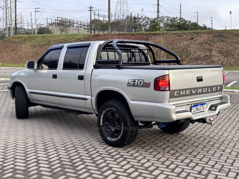 S10 2.8 DLX 4X2 CD 12V TURBO INTERCOOLER DIESEL 4P MANUAL - 2000 - CAXIAS DO SUL