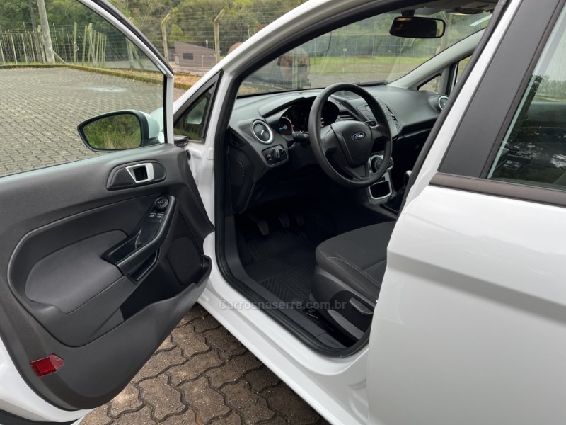 FIESTA 1.6 SE HATCH 16V FLEX 4P MANUAL - 2017 - NOVA BASSANO