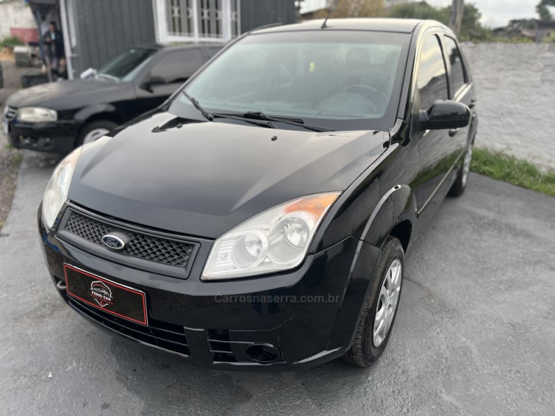 FIESTA 1.0 MPI 8V GASOLINA 4P MANUAL - 2008 - CAXIAS DO SUL