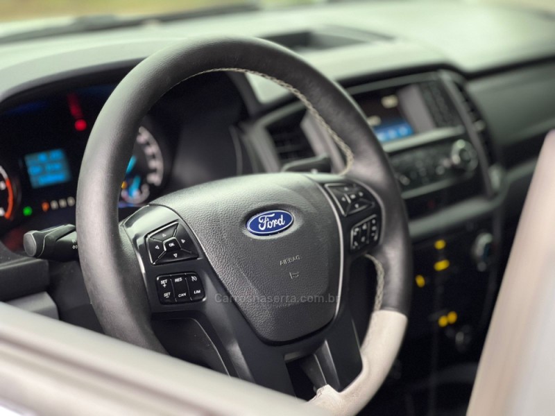 RANGER 2.2 XLS 4X4 CD 16V DIESEL 4P AUTOMÁTICO - 2018 - MONTENEGRO