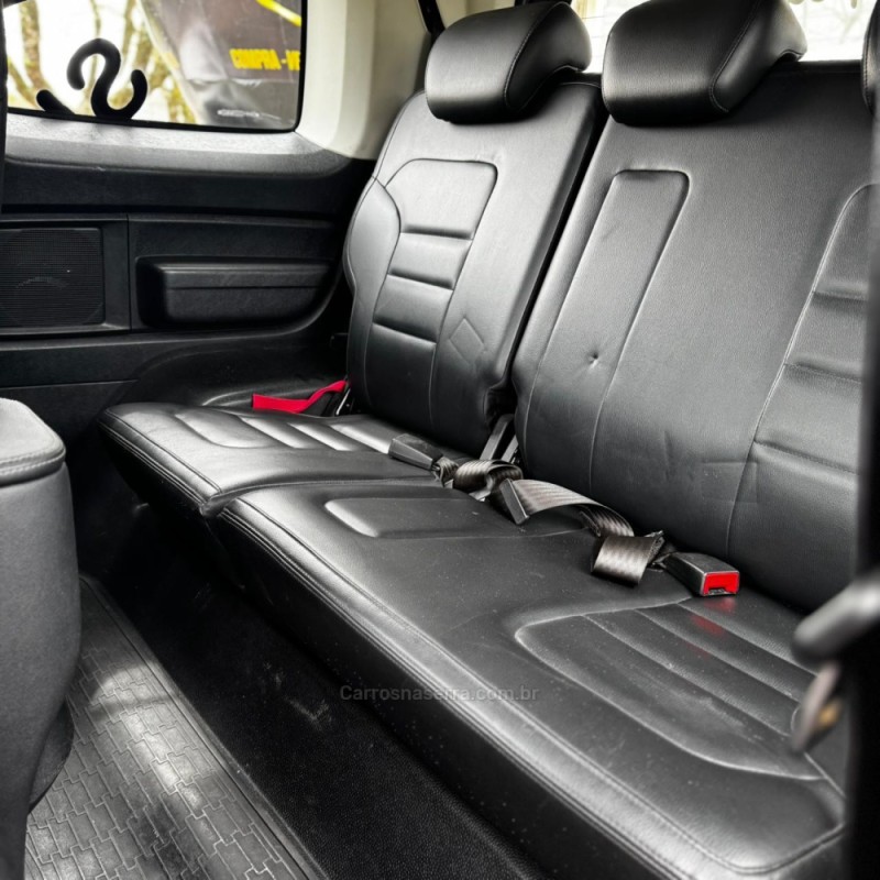 T4 3.2 CONNECT 4X4 TURBO INTERCOOLER TETO RIGIDO DIESEL 2P MANUAL - 2016 - MONTENEGRO