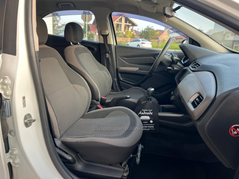 PRISMA 1.4 MPFI LT 8V FLEX 4P MANUAL - 2016 - MONTENEGRO