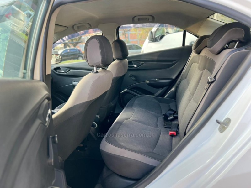 PRISMA 1.4 MPFI LT 8V FLEX 4P MANUAL - 2016 - MONTENEGRO