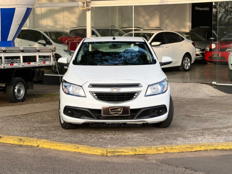 PRISMA 1.4 MPFI LT 8V FLEX 4P MANUAL - 2016 - MONTENEGRO