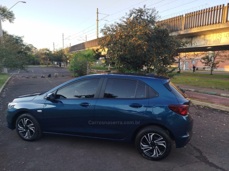 ONIX 1.0 LT 12V FLEX 4P MANUAL - 2024 - BENTO GONçALVES
